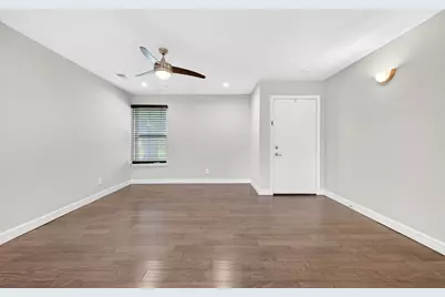 903 Grassy Glen Drive, Allen, TX 75002 - Photo 6