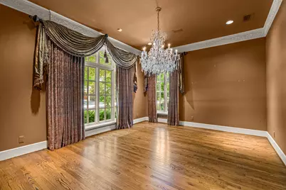 1521 Rivercrest Court, Fort Worth, TX 76107 - Photo 12