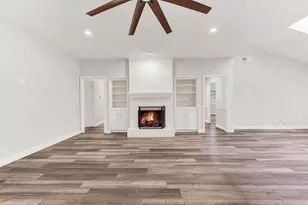16801 Thomas Chapel Dr, Dallas, TX 75248 - Photo 14
