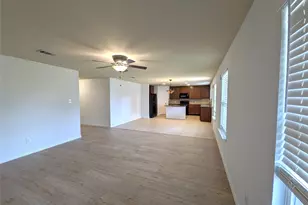 5760 Fountain Flat Dr, Fort Worth, TX 76244 - Photo 10