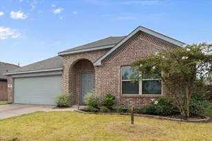 1100 Nighthawk Trl, Alvarado, TX 76009 - Photo 1