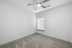312 Third St, Hillsboro, TX 76645 - Photo 14