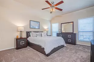 8905 Deadwood Ln, Aubrey, TX 76227 - Photo 14