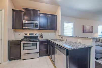 8905 Deadwood Lane, Aubrey, TX 76227 - Photo 8