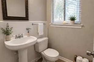 745 W Cedar St, Hurst, TX 76053 - Photo 18