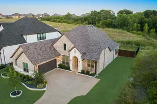 611 Windy Ridge Ln, Rockwall, TX 75087 - Photo 2