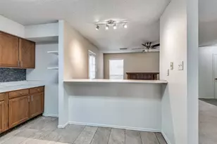 2617 Isbella Dr, Grand Prairie, TX 75052 - Photo 16
