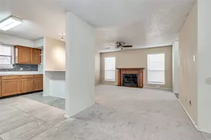 2617 Isbella Dr, Grand Prairie, TX 75052 - Photo 6