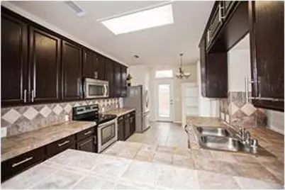 11397 Fountainbridge Drive, Frisco, TX 75035 - Photo 8