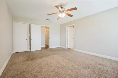 211 Willow Creek Court, Mansfield, TX 76063 - Photo 14