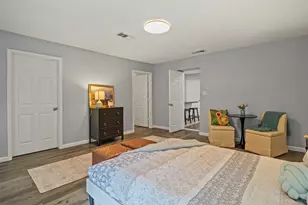 706 Henslee Dr, Euless, TX 76040 - Photo 12