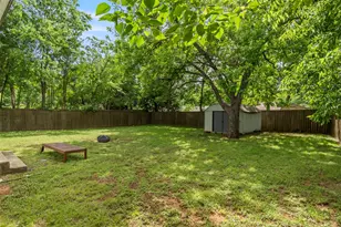 706 Henslee Dr, Euless, TX 76040 - Photo 26