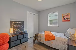 706 Henslee Dr, Euless, TX 76040 - Photo 20