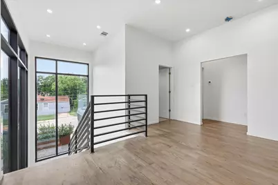 2021 Dennison Street, Dallas, TX 75212 - Photo 12