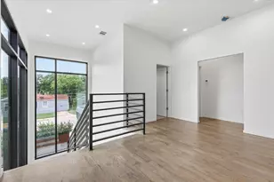 2021 Dennison St, Dallas, TX 75212 - Photo 12