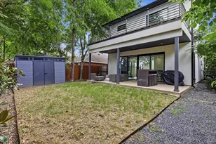 2021 Dennison St, Dallas, TX 75212 - Photo 26