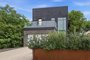 2021 Dennison St, Dallas, TX 75212 - Photo 6