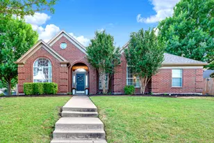 10601 Chablis Ln, Frisco, TX 75035 - Photo 2