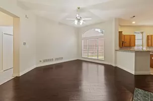 8804 Falcon View Dr, McKinney, TX 75072 - Photo 12