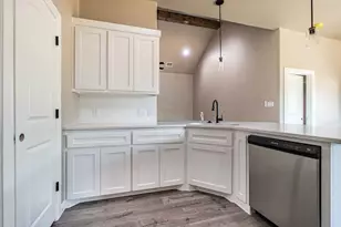 916 Mojave Trail, Granbury, TX 76048 - Photo 20