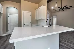 916 Mojave Trail, Granbury, TX 76048 - Photo 16