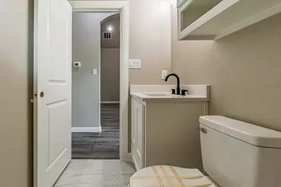 916 Mojave Trail, Granbury, TX 76048 - Photo 32