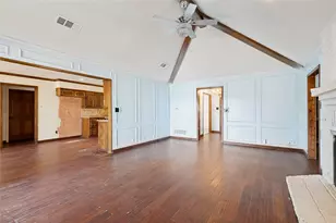 6533 Lake Side Cir, North Richland Hills, TX 76180 - Photo 4