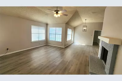 520 Kirkland Drive, Coppell, TX 75019 - Photo 4