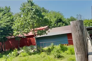8261 County Rd 381, Tyler, TX 75708 - Photo 20