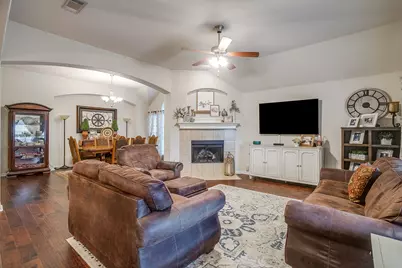 1316 Meadowlakes, Azle, TX 76020 - Photo 14