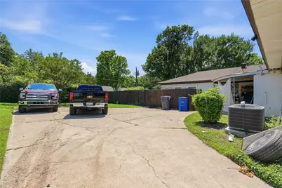 3630 Townsend Drive, Dallas, TX 75229 - Photo 16