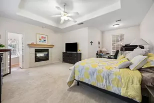 9705 Valley Lake Ct, Irving, TX 75063 - Photo 16
