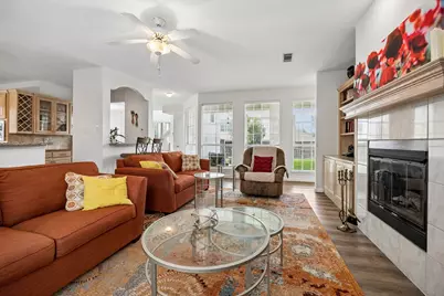 9705 Valley Lake Court, Irving, TX 75063 - Photo 16