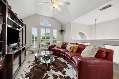 9705 Valley Lake Court, Irving, TX 75063 - Photo 22