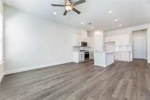 4704 Corriente Vista Ln, McKinney, TX 75070 - Photo 4