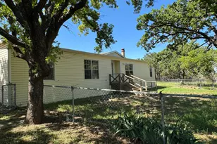 402 Co Rd 655, Tuscola, TX 79562 - Photo 2
