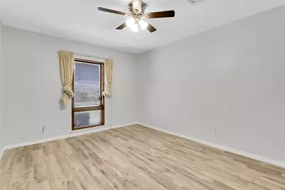 44 E Mountain Creek Drive, Grand Prairie, TX 75052 - Photo 22