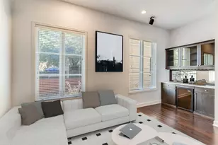 3210 Carlisle St, Dallas, TX 75204 - Photo 4