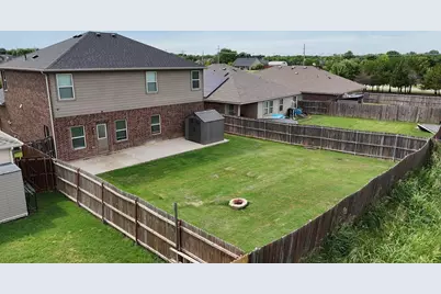 2135 Forest Meadow Drive, Princeton, TX 75407 - Photo 4