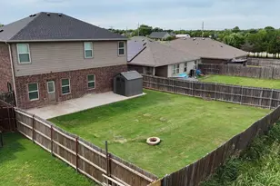 2135 Forest Meadow Dr, Princeton, TX 75407 - Photo 4