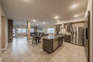 1116 Kingbird Ln, Alvarado, TX 76009 - Photo 12
