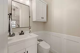 8254 Laflin Ln, Dallas, TX 75231 - Photo 18