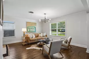7318 Rutgers Dr, Dallas, TX 75214 - Photo 4