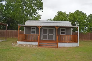2024 Walker St, Granbury, TX 76048 - Photo 22