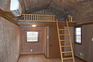 2024 Walker St, Granbury, TX 76048 - Photo 24