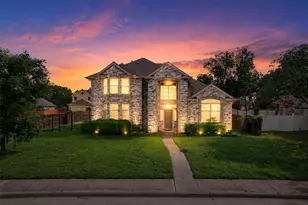 1128 Kensington Dr, DeSoto, TX 75115 - Photo 1