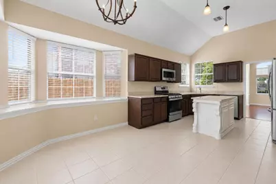 1128 Kensington Drive, DeSoto, TX 75115 - Photo 16