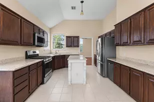 1128 Kensington Dr, DeSoto, TX 75115 - Photo 14