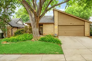 2531 Lake Bend Terrace, Carrollton, TX 75006 - Photo 1