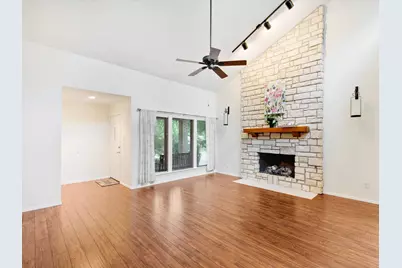2531 Lake Bend Terrace, Carrollton, TX 75006 - Photo 10